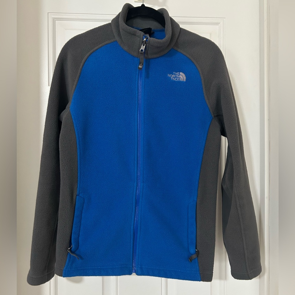 The North Face boys fleece jacket.